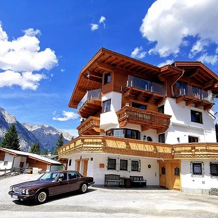 Schickster Sky Lodge Лойташ Екстериор снимка