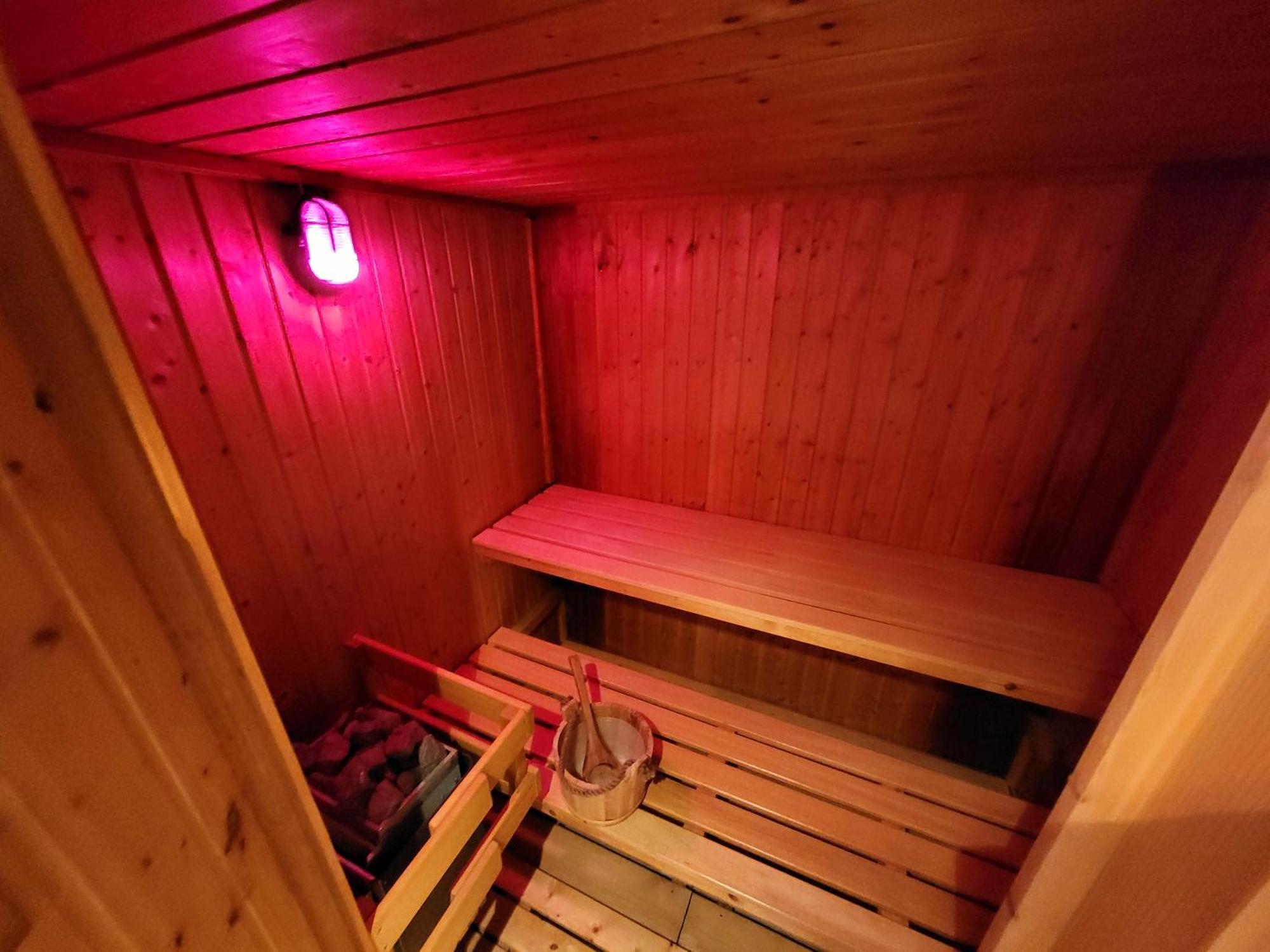 Schickster Sky Lodge Лойташ Екстериор снимка