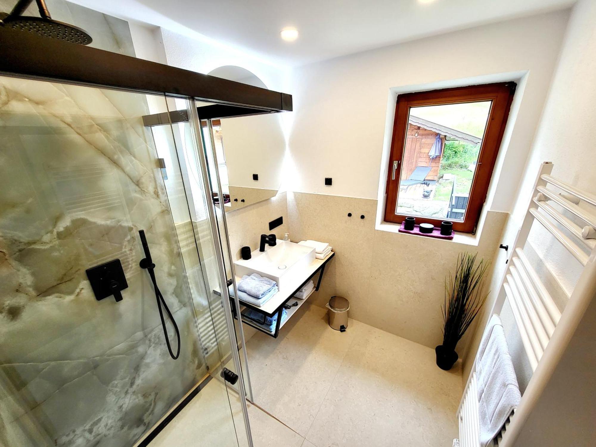 Schickster Sky Lodge Лойташ Екстериор снимка